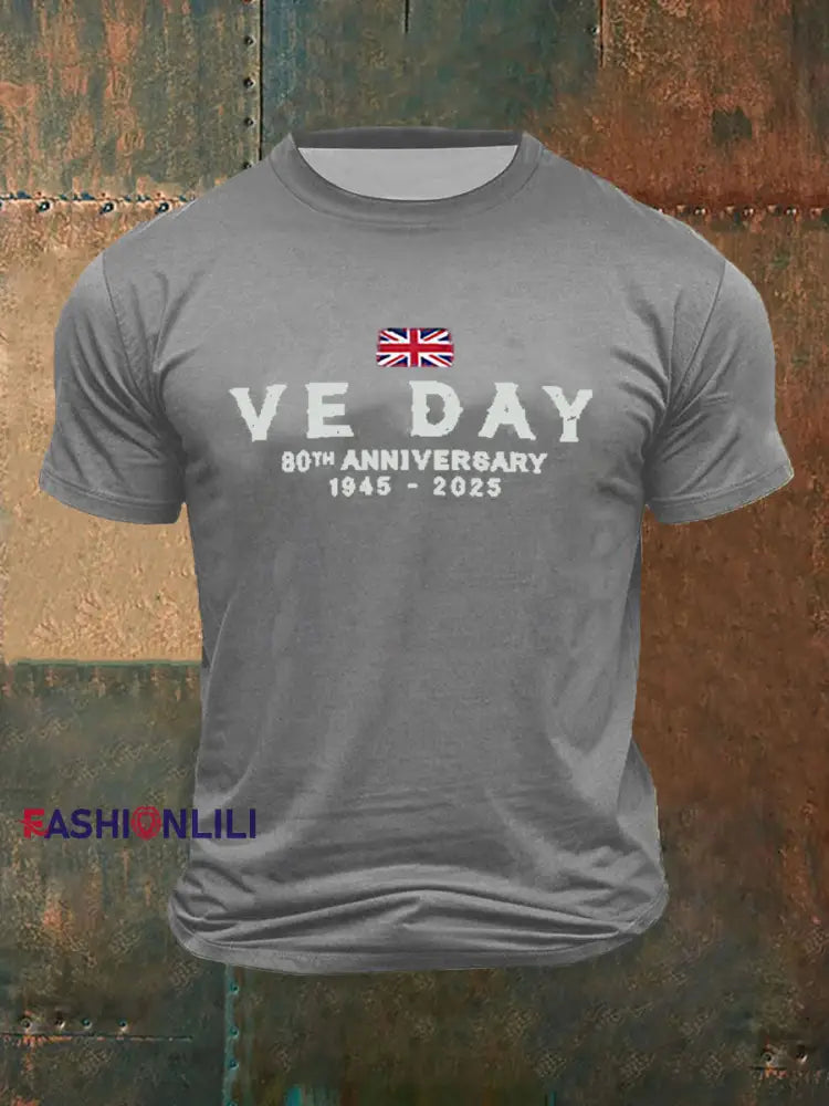 Men’s VE Day 80th Print T-shirt Light Gray / S