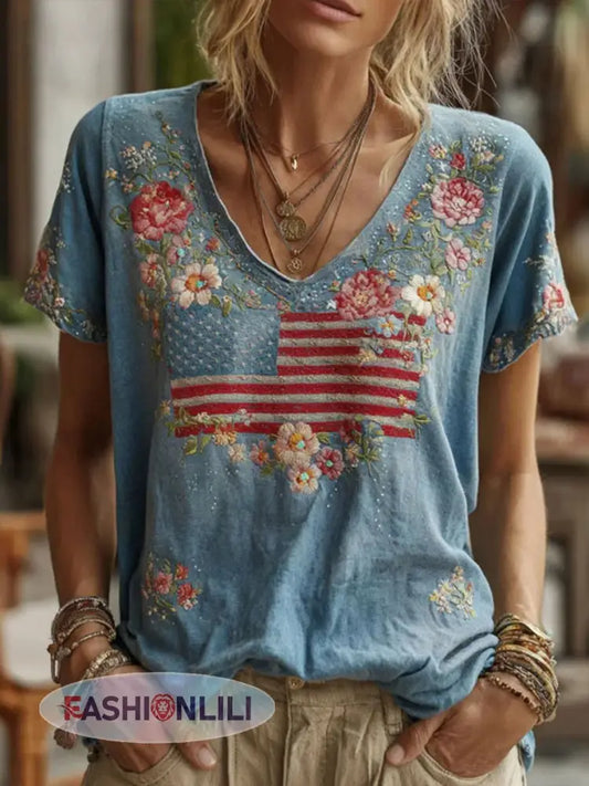 Women’s American Flag Floral Casual T-Shirt - Blue / S