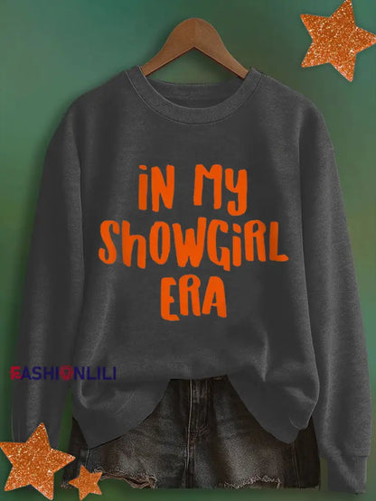 Women’s In My Showgirl Era Print Sweatshirt Dark Gray / S