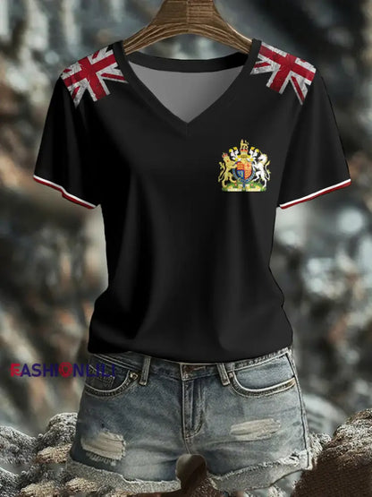 Women’s UK Flag Art Printed T shirt Black / S