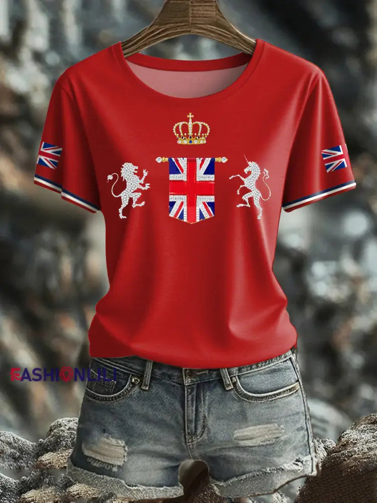 Women’s UK Flag Art Printed T shirt Red / S