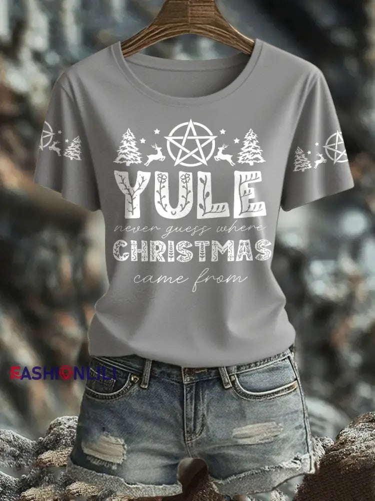 Women’s UK Yule Stonehenge Happy Solstice Printed T-Shirt Light Gray / S